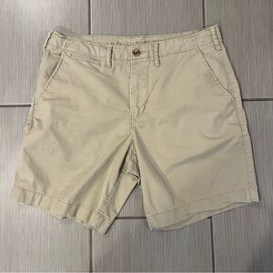 AE Men’s Khaki Shorts
